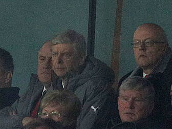 Arsene Wenger acknowledges Ars...